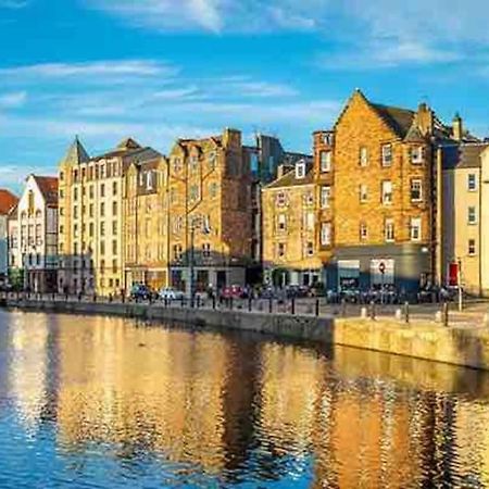 Spacious 2 Bed, 2 Bath Apartment -The Shore, Leith Edinburgh Bagian luar foto